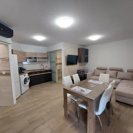 Apartman Delta