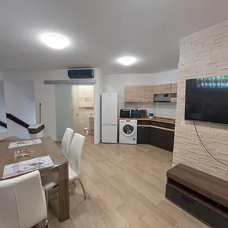 Apartment Delta *