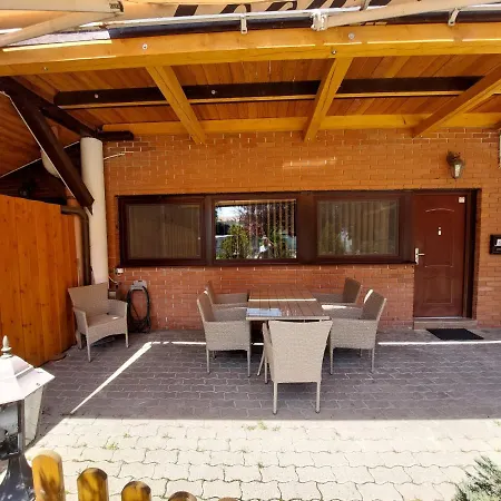 Delta Apartment Balatonfured